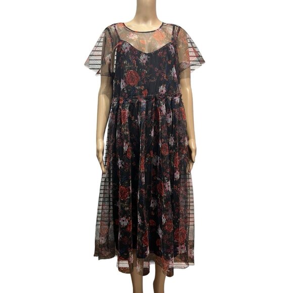 Torrid 2 Knee Dress Plus Size 2X Black Floral Mesh Skater Lace Hollyday Chrismas - Picture 4 of 14